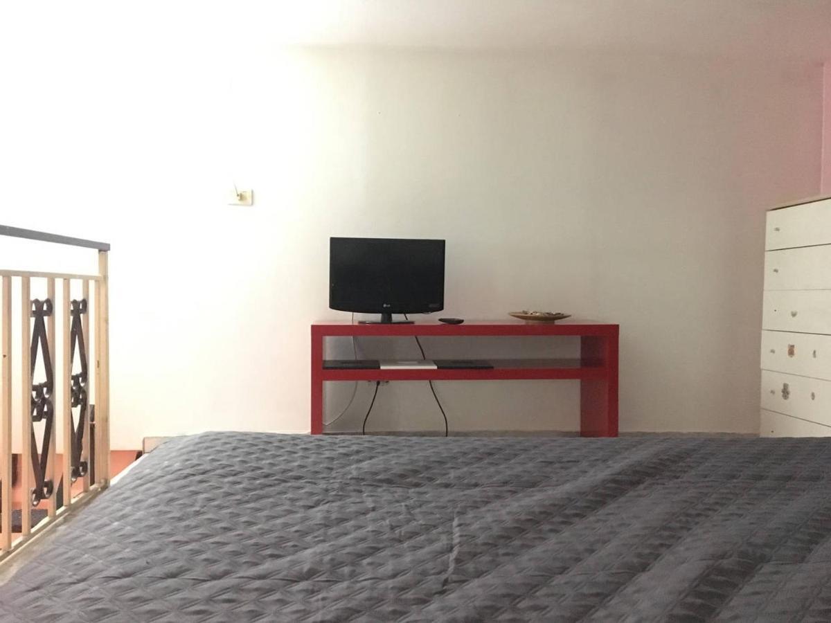 Apartment Nardones 98 Napoli Bagian luar foto